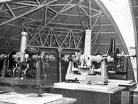 Figura 31: Gli strumenti dei passaggi installati alla fine degli anni '50 nella Cupola a fiore della
sede di Brera dell'Osservatorio.