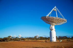 Fig. 3 - La schiera di radiotelescopi ASKAP, in Australia, che ha recentemente scoperto 23 nuovi lampi di luce radio, o Fast Radio Burst.
