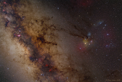 Fig. 3 - Immagine del centro della nostra galassia. Da APOD del 6 gennaio 2012. Crediti and Copyright: Ivan Eder.