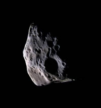 Fig. 2 - Il satellite naturale di Saturno Epimeteo (Saturno XI). Immagine da wikipedia - http://it.wikipedia.org/wiki/Epimeteo_(astronomia)