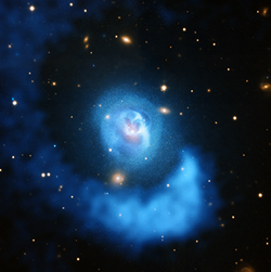 The galaxy cluster Abell 2052. X-ray (Blue); Optical (Orange). Credits: X-ray: NASA/CXC/BU/E.Blanton; Optical: ESO/VLT.